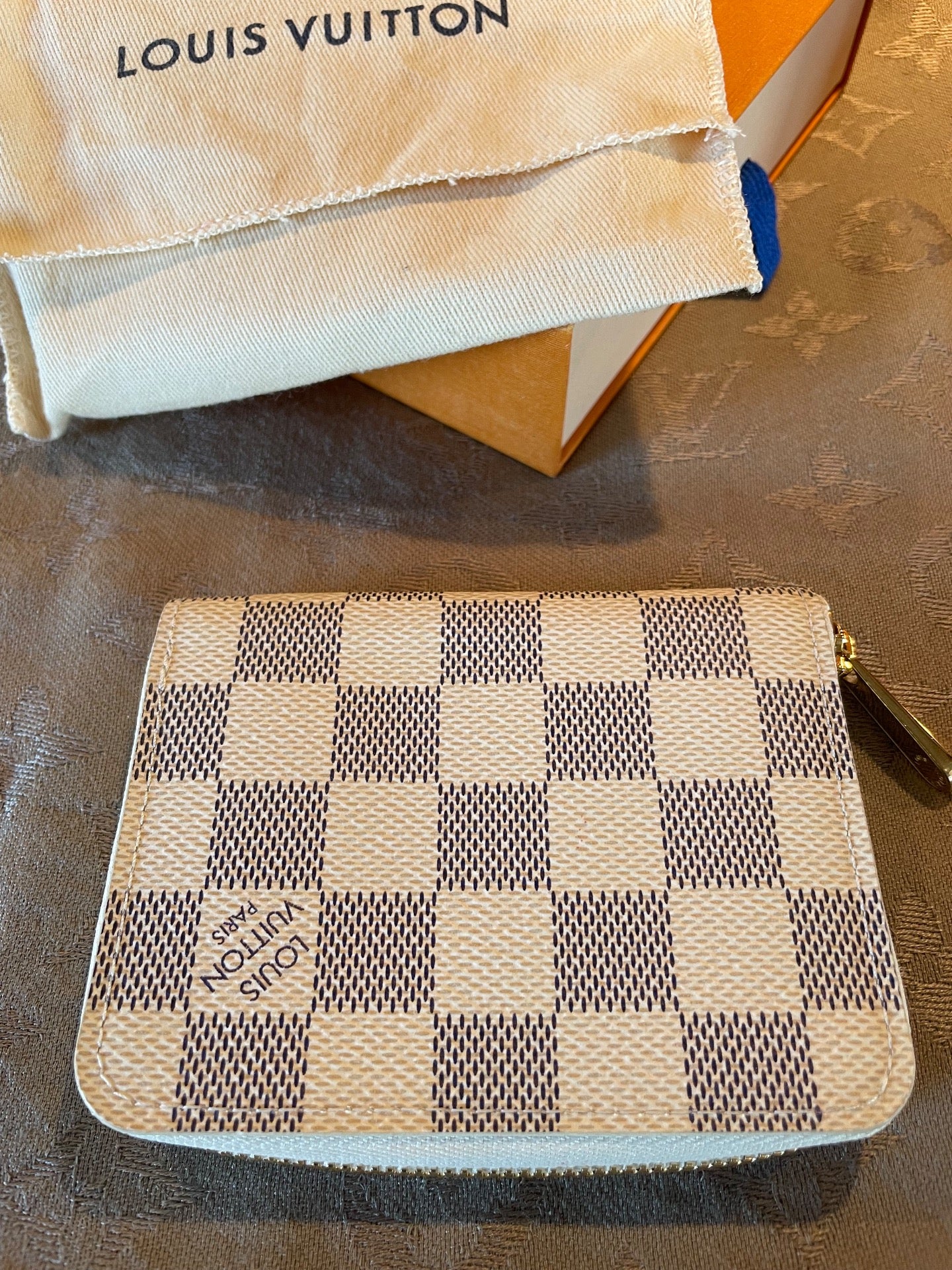 LOUIS VUITTON WALLET