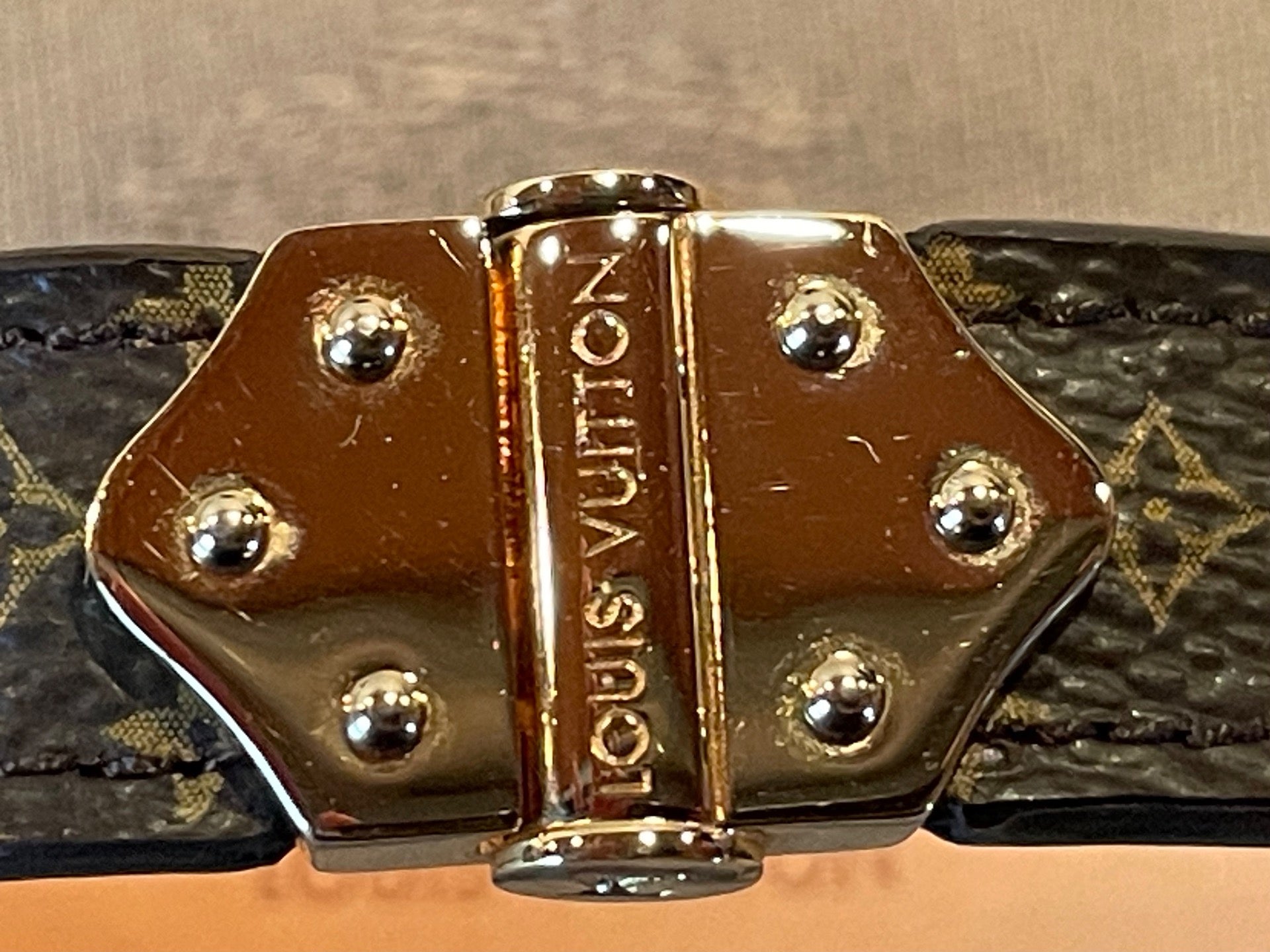 LOUIS VUITTON BRACELET