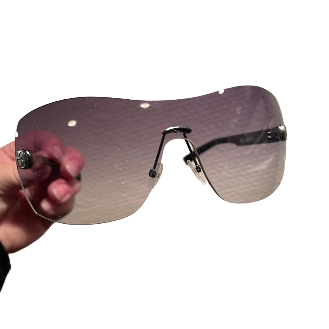 GUCCI SUNGLASES