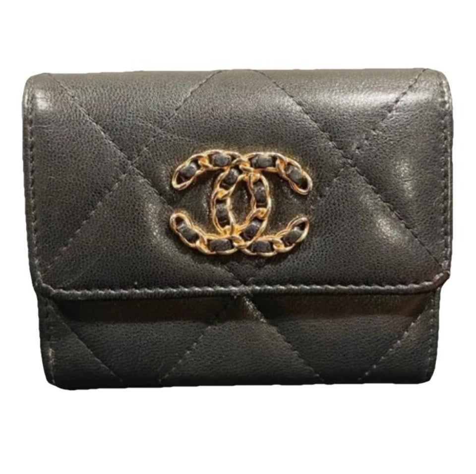 CHANEL WALLET