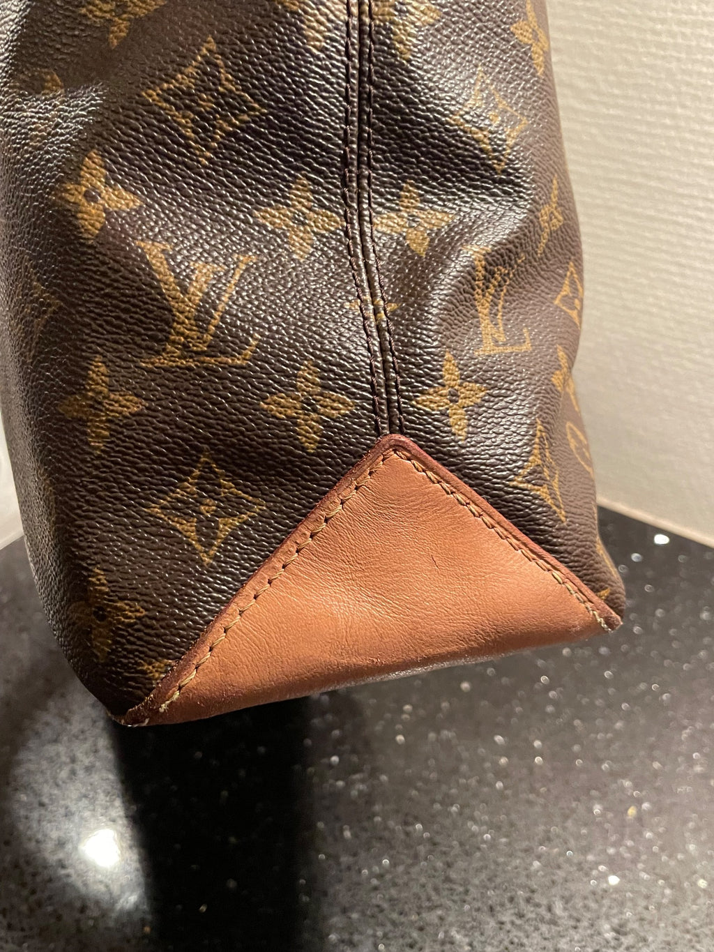 LOUIS VUITTON WILSHIRE PM
