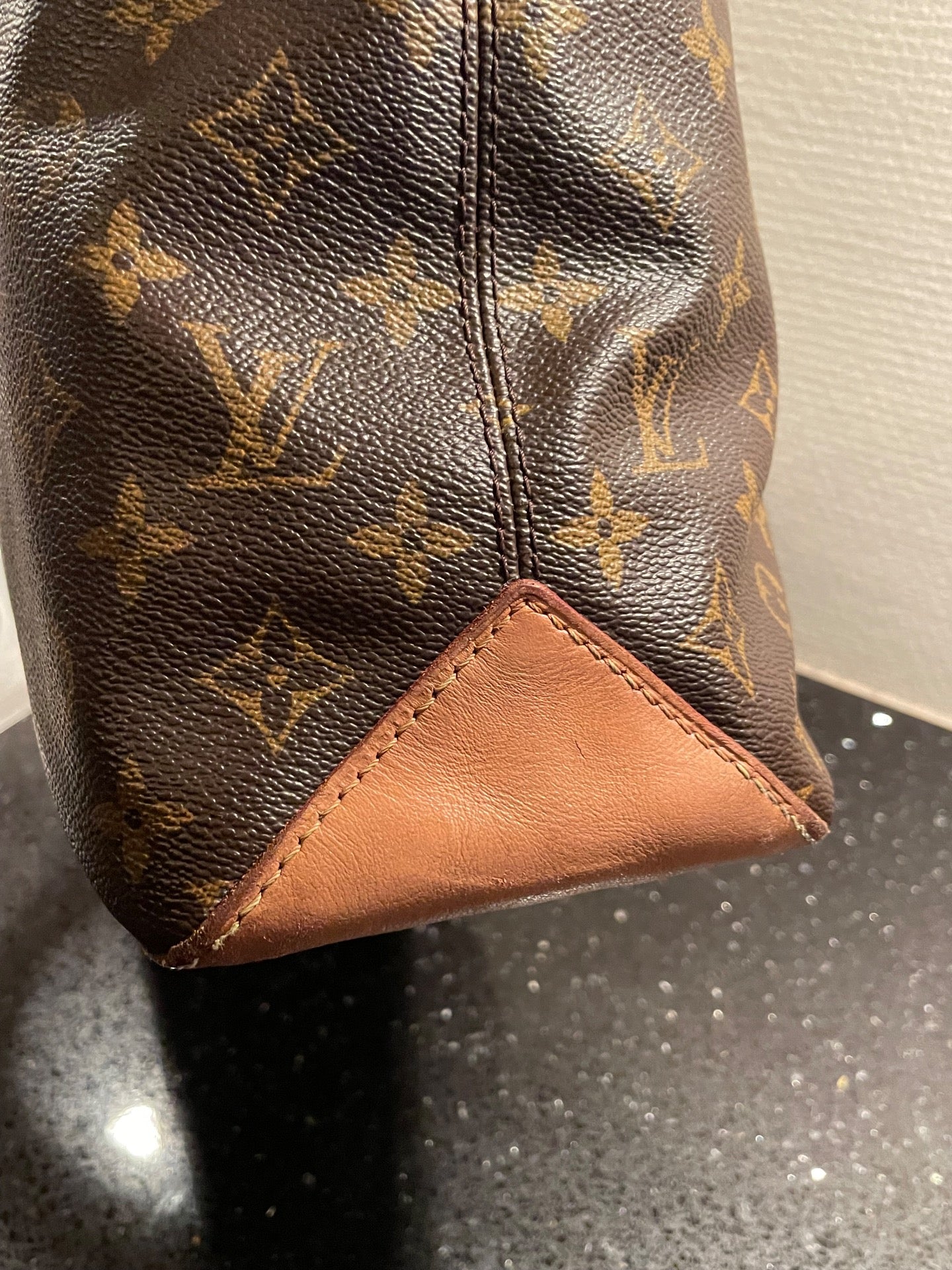 LOUIS VUITTON WILSHIRE PM