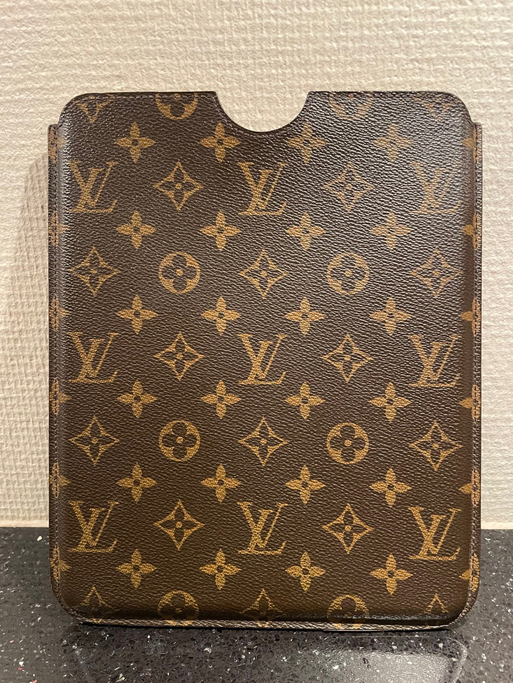 LOUIS VUITTON IPAD SLEEVE