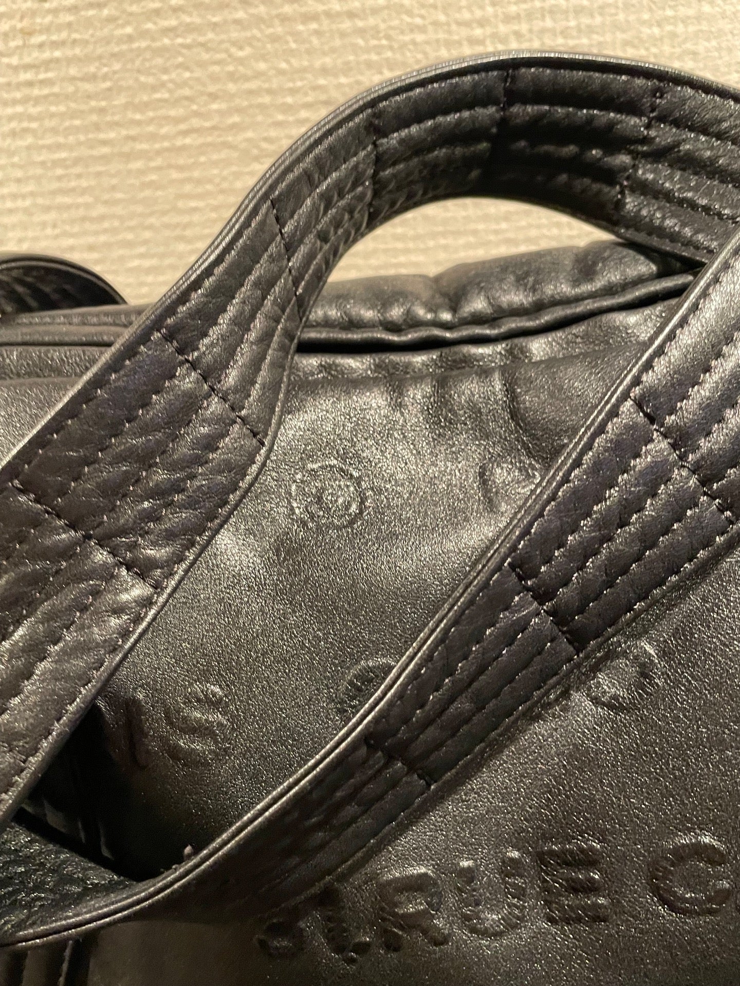 CHANEL SHOULDERBAG