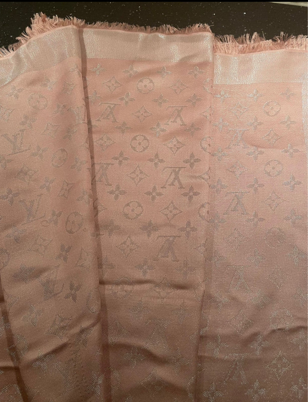 LOUIS VUITTON SCARF