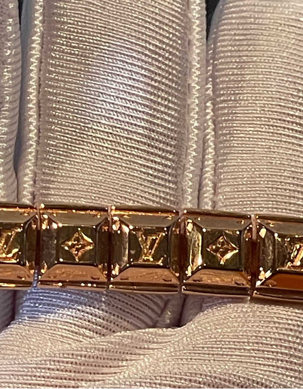 LOUIS VUITTON BRACELET