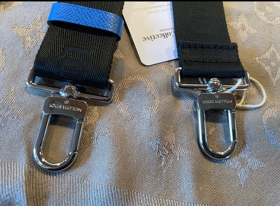 LOUIS VUITTON STRAP IN BLACK