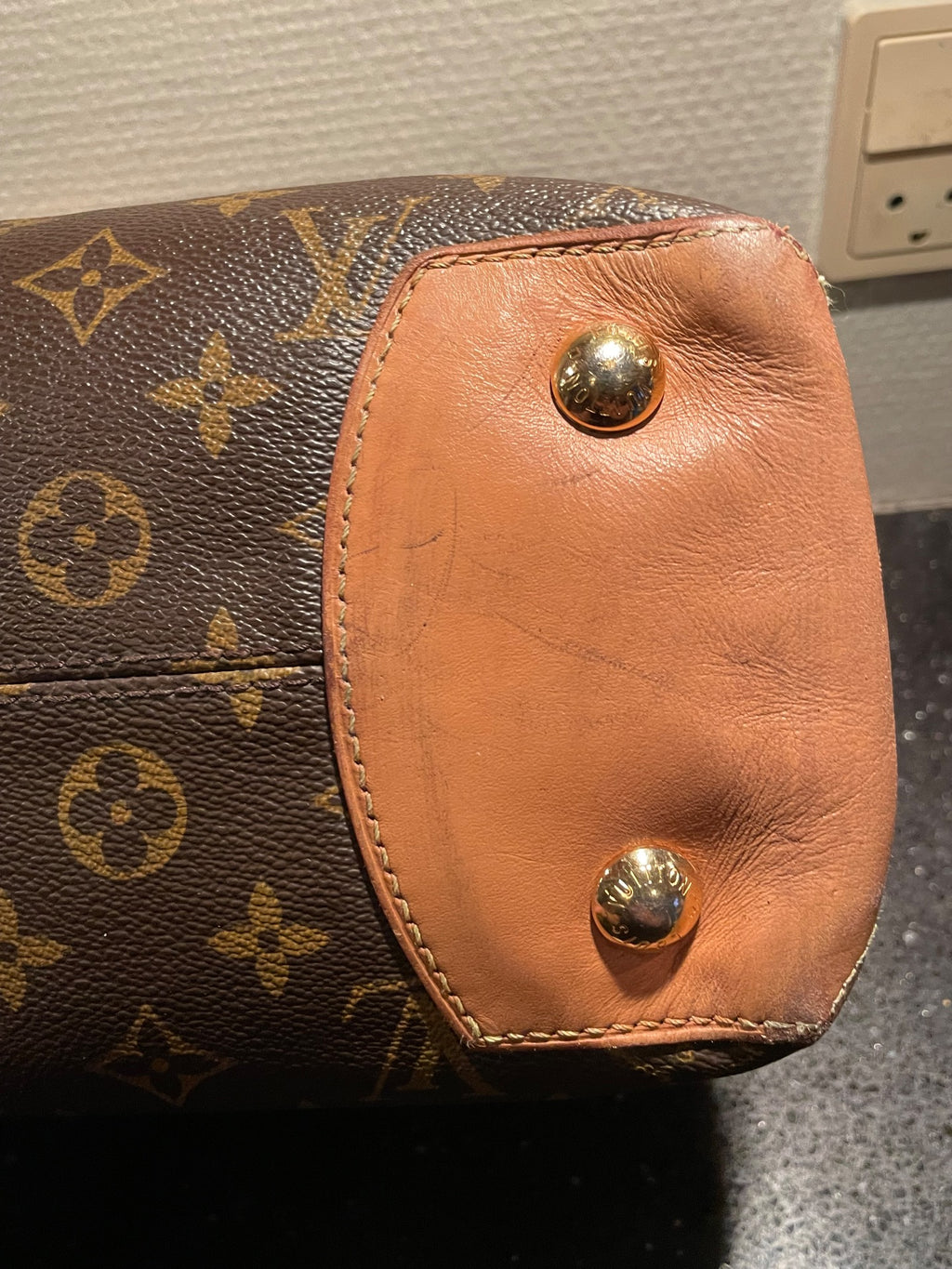 LOUIS VUITTON WILSHIRE MM