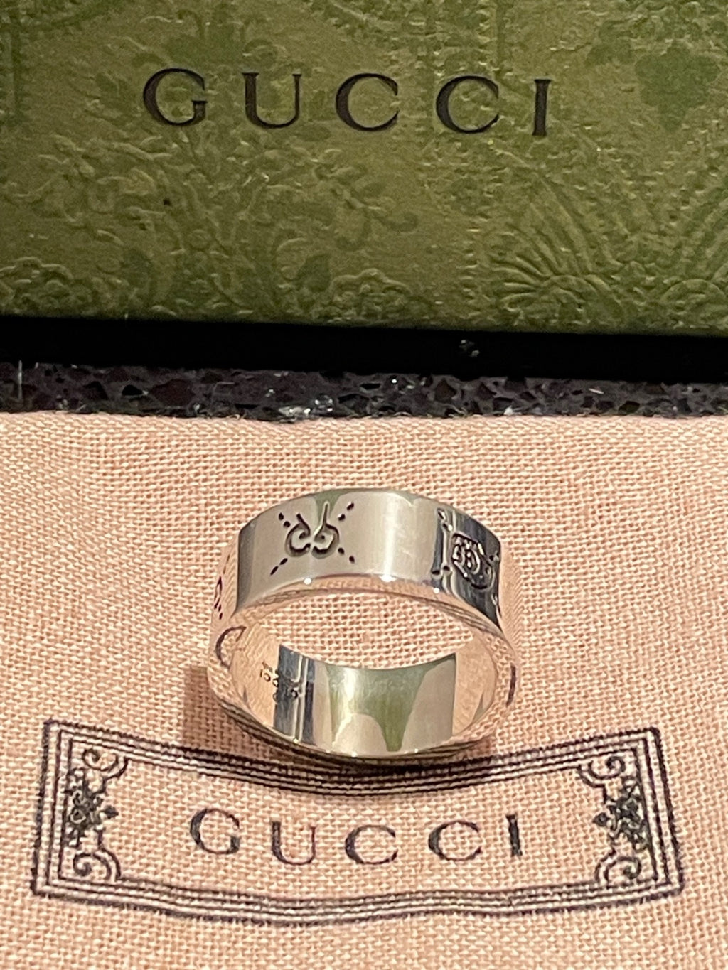 GUCCI SILVER RING