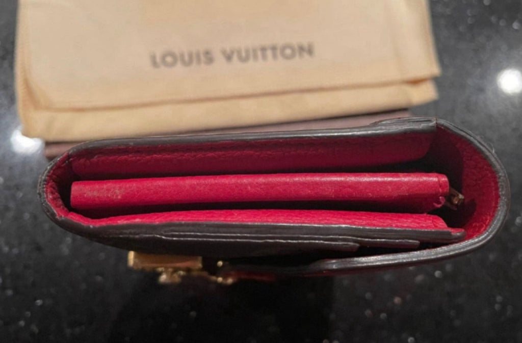 LOUIS VUITTON CLUTCH/WALLET