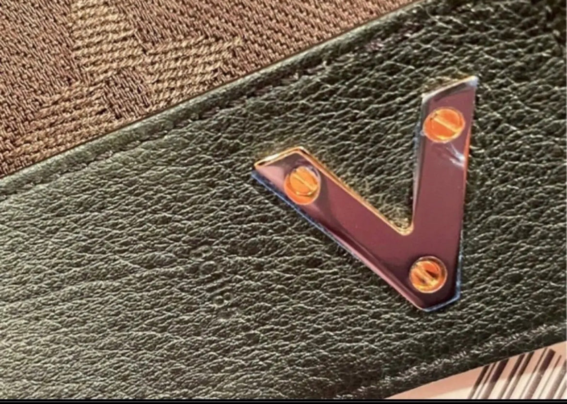 LOUIS VUITTON BRACELET
