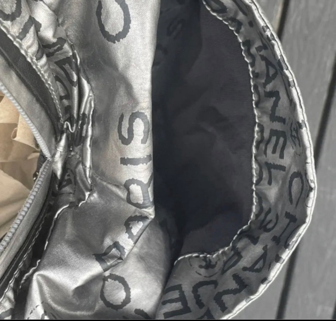 CHANEL SHOULDERBAG