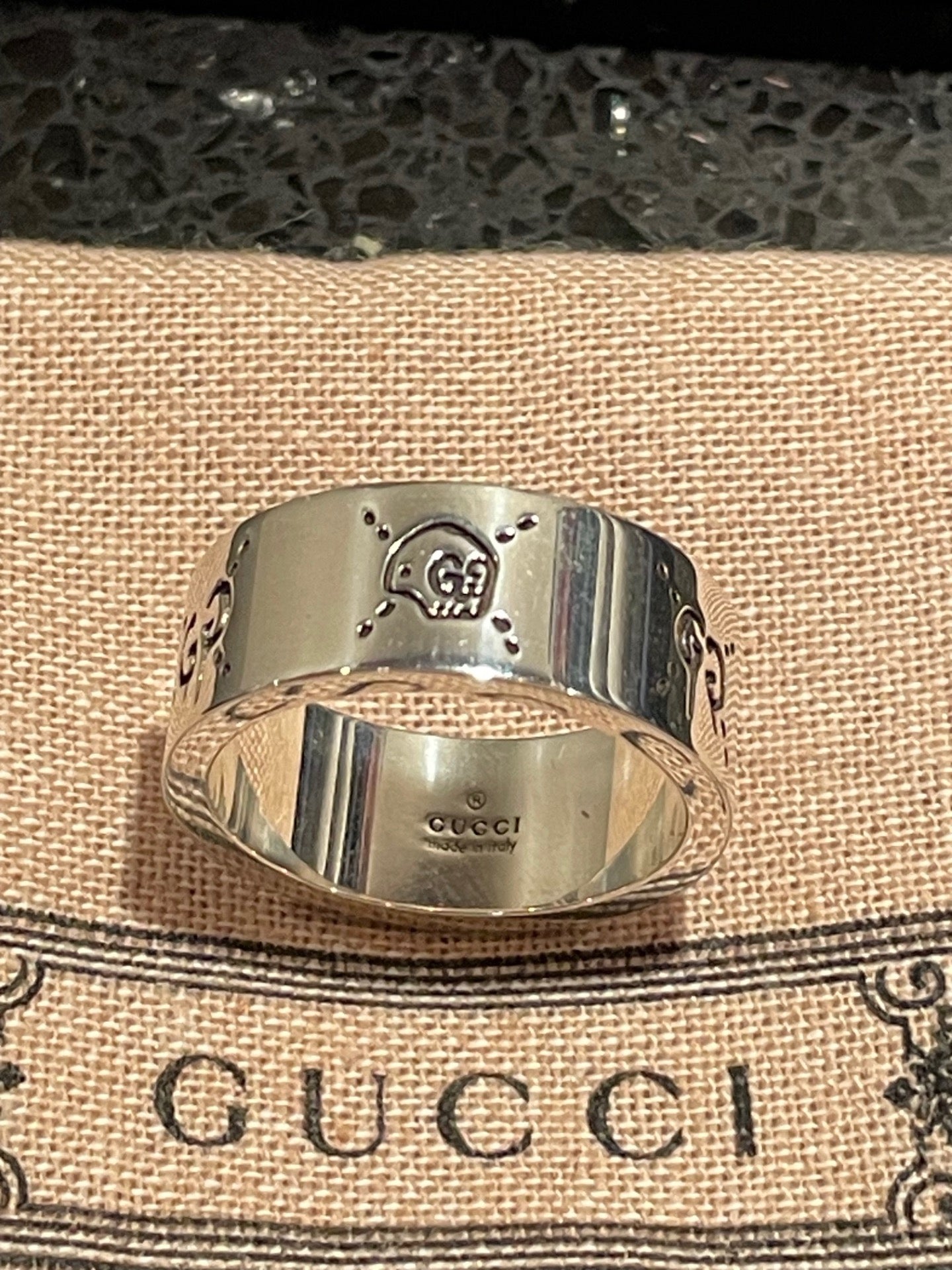 GUCCI SILVER RING