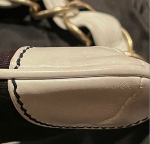 CHANEL SHOULDER/HANDBAG