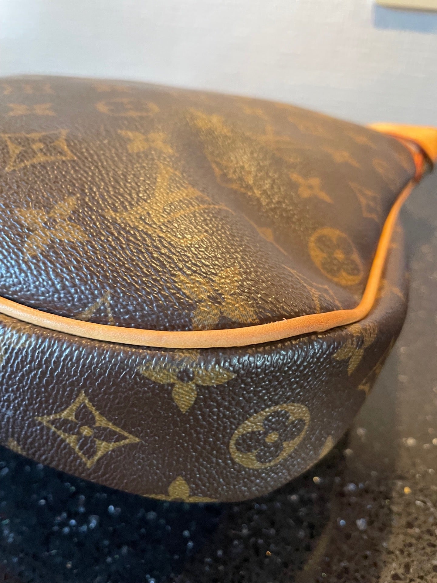 LOUIS VUITTON ODEON CROSSBODY