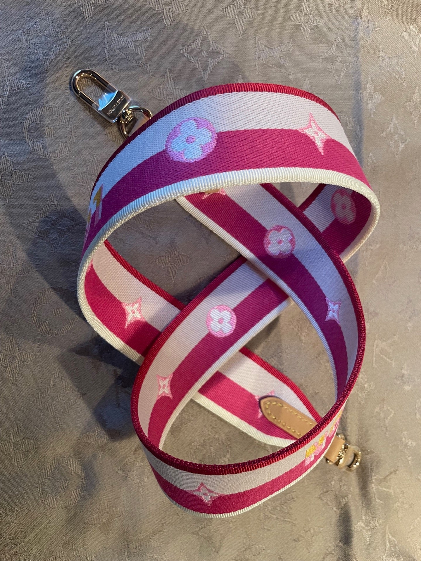 LOUIS VUITTON STRAP