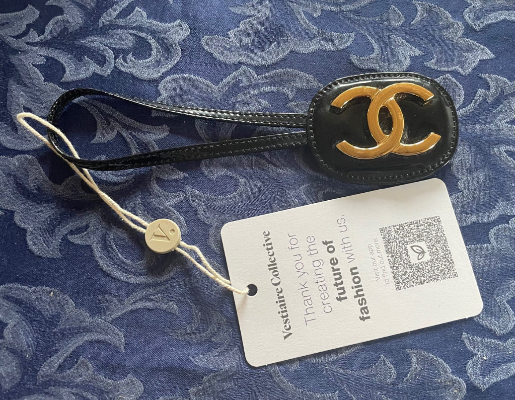CHANEL BAG CHARM/KEYHANGER