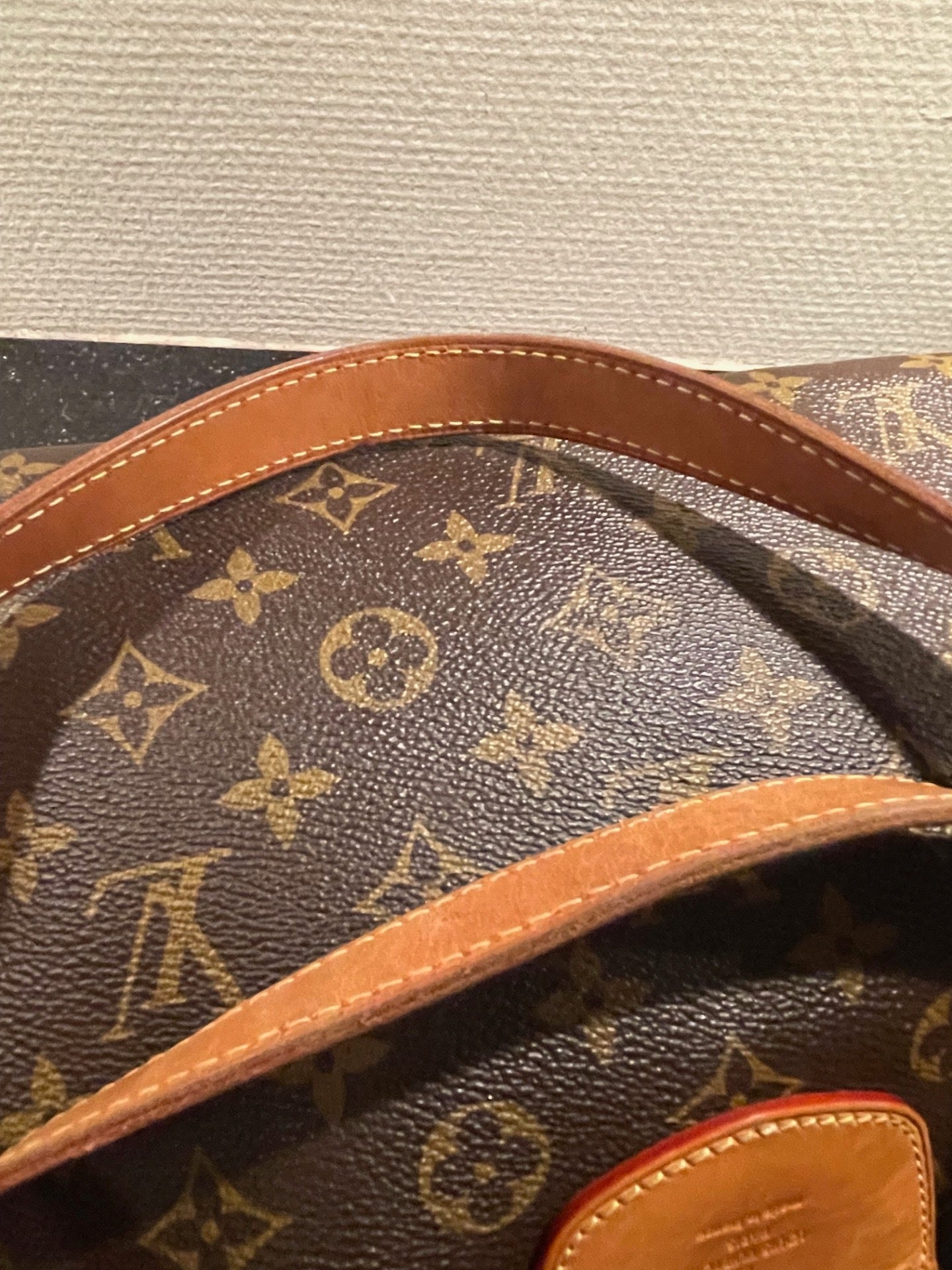 LOUIS VUITTON STRESA SHOULDERBAG