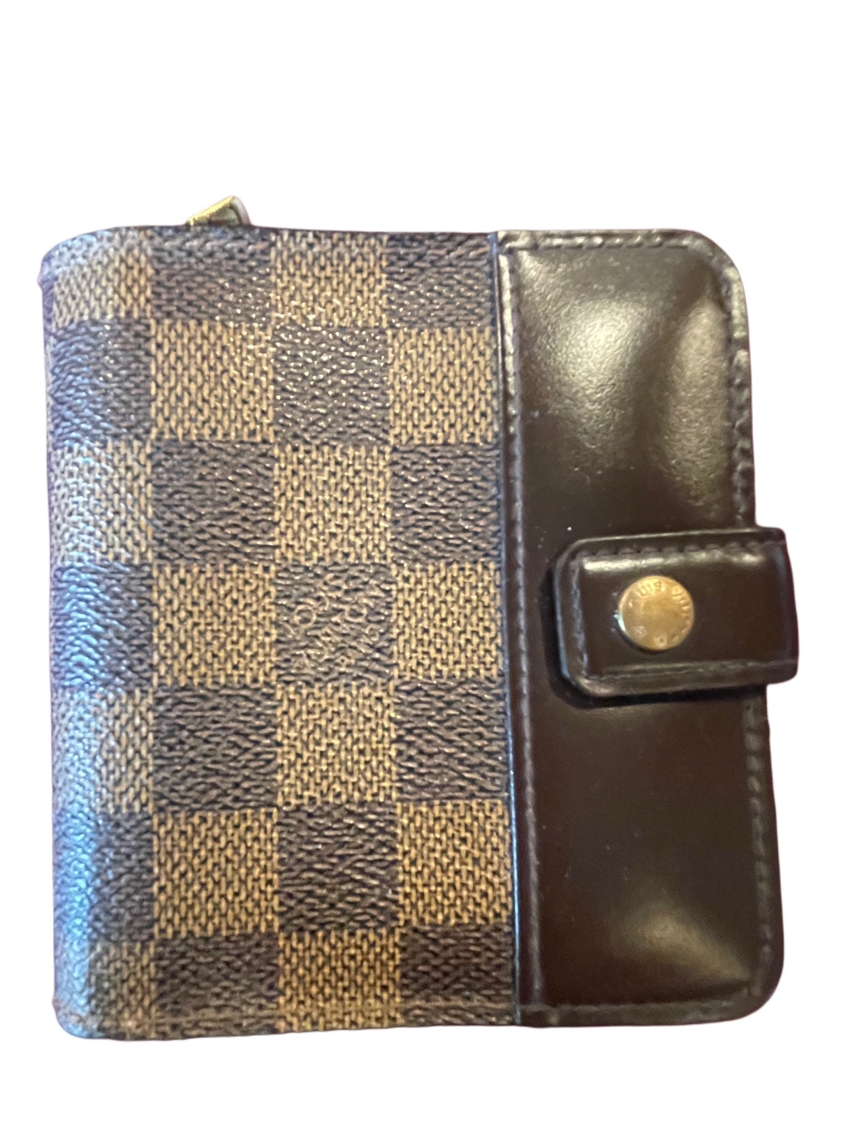 LOUIS VUITTON VALLET.